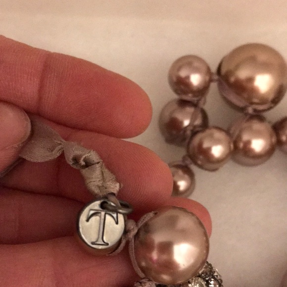 Festive Necklace - Picture 4 of 4